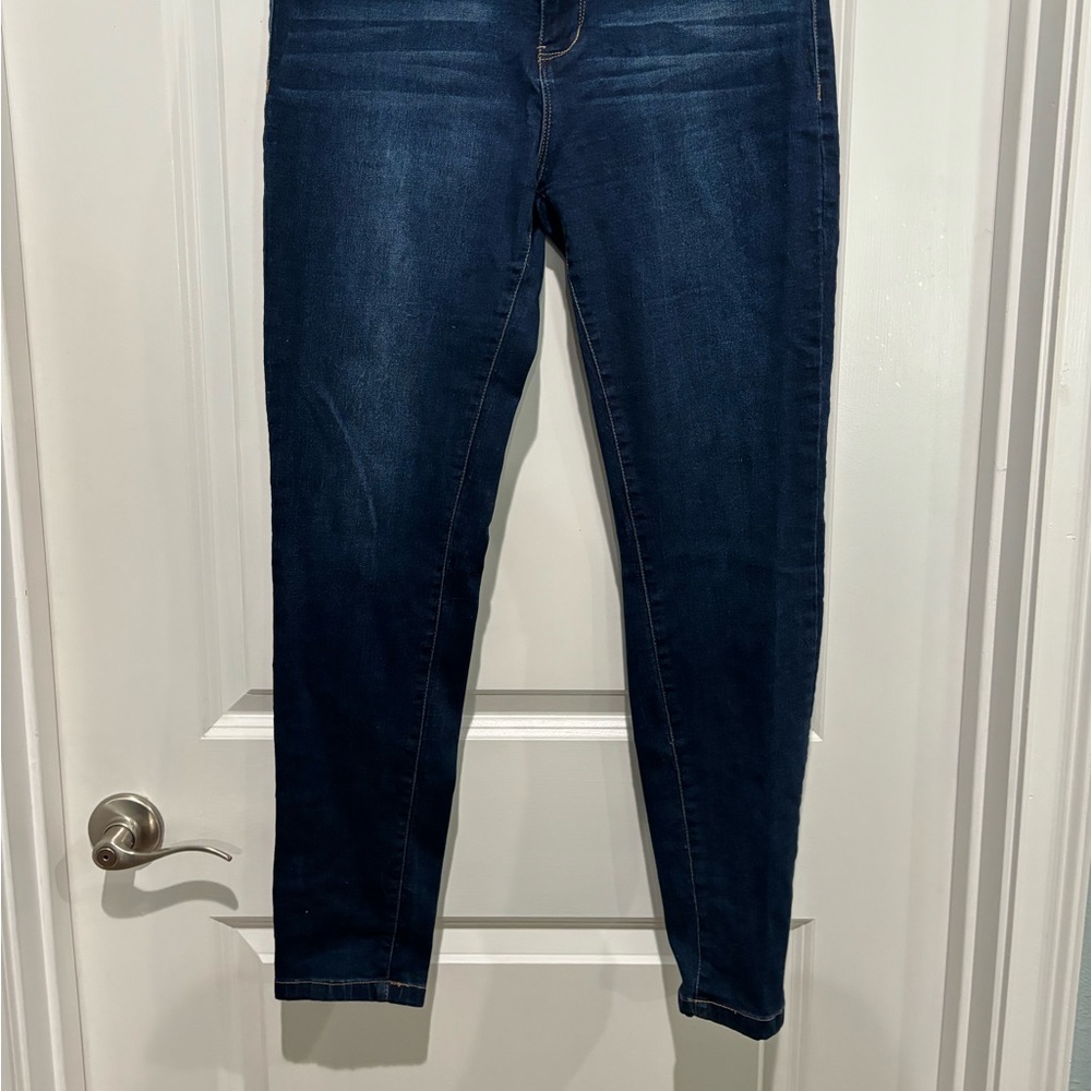 YMI Wannabettabutt High Rise Skinny Jeans, Sz 11 - Picture 4 of 4